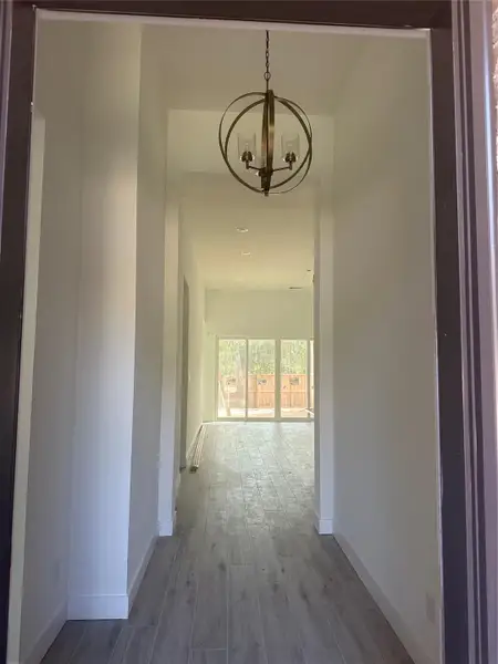 Spacious, unfurnished interior of a new home in The Woodlands Hills, Willis (Image 2). Spacious, unfurnished interior of a new home in The Woodlands Hills, Willis (Image 2).