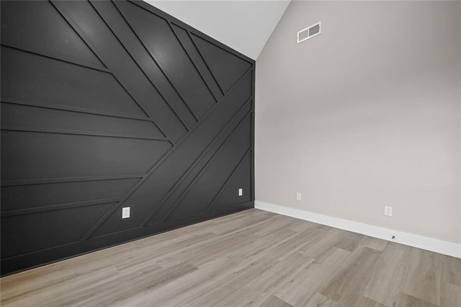 Spacious, unfurnished interior of a new home in , Lawrenceville (Image 39).