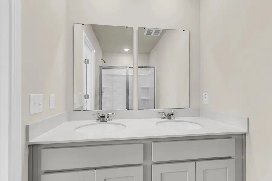 Image 25 of a home in Windward Village. Image 25 of a home in Windward Village.