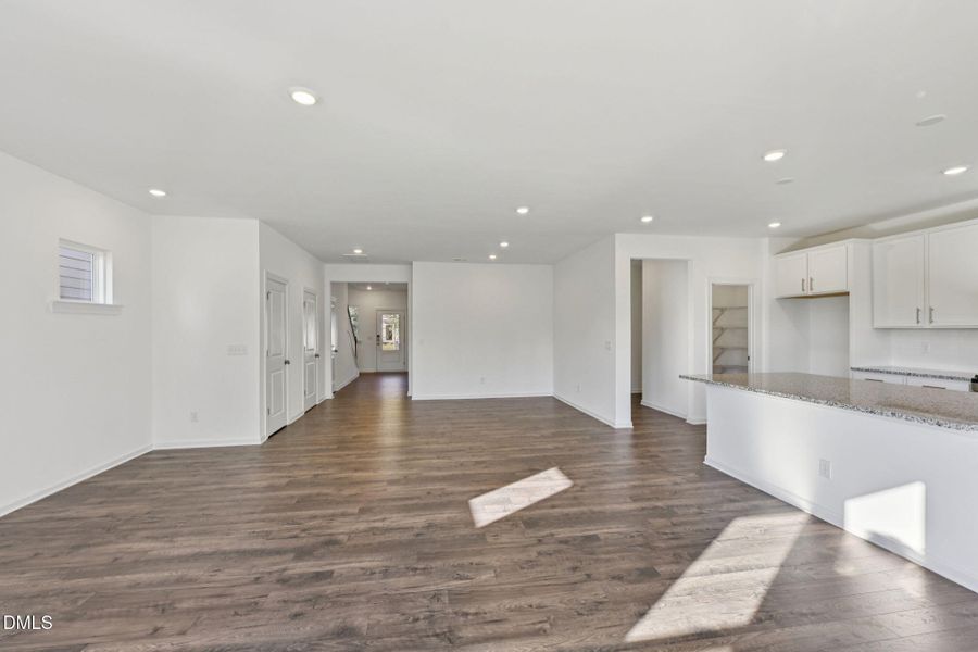 11-web-or-mls-509 Soar Ln - 011