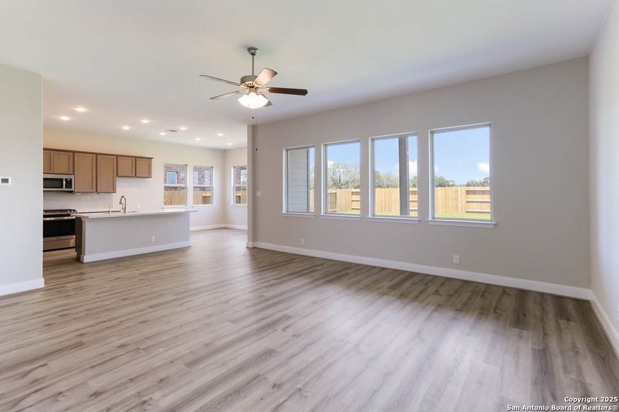 Spacious, unfurnished interior of a new home in Buffalo Crossing – New Phase Now Preselling, Cibolo (Image 10).