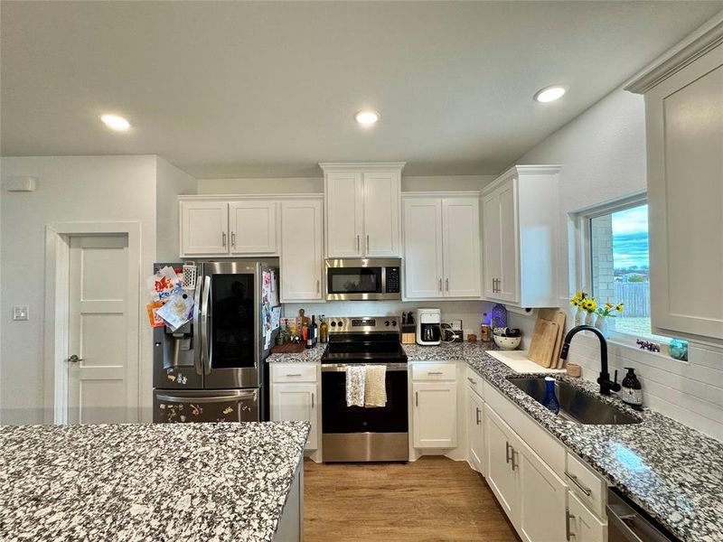 Furnished interior view inside a new home in , Callisburg (Image 11).