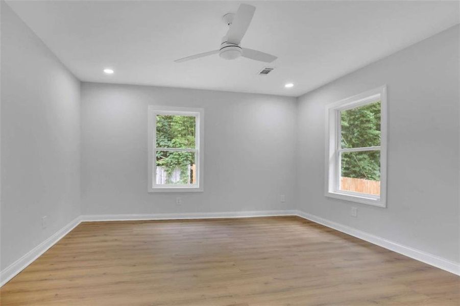 Spacious, unfurnished interior of a new home in , Smyrna (Image 11).