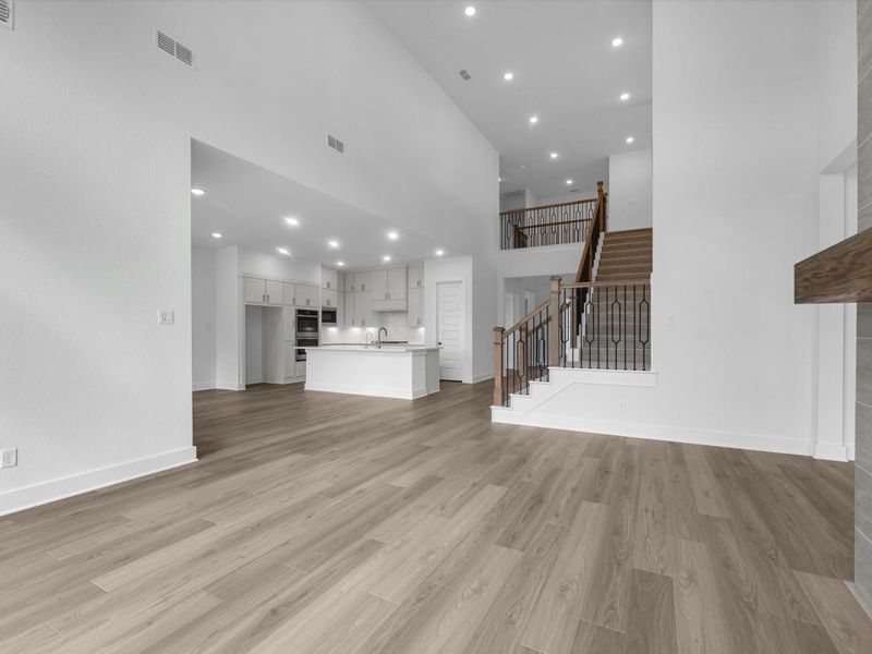Spacious, unfurnished interior of a new home in Pecan Ridge, Fulshear (Image 22).