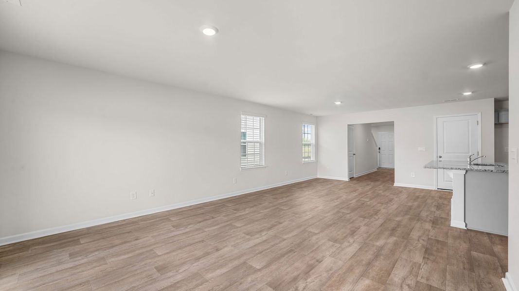 Spacious, unfurnished interior of a new home in Fishel Village, Winston-Salem (Image 20).