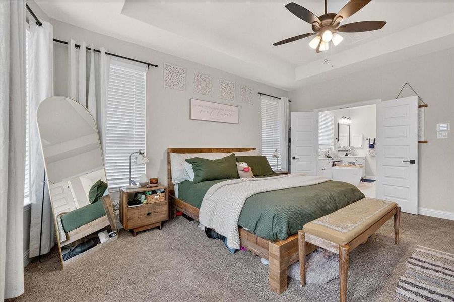 Furnished interior view inside a new home in Oaks of North Grove, Waxahachie (Image 19).