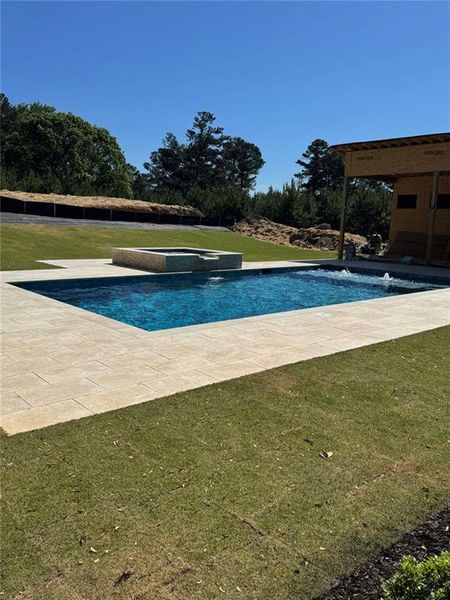 Community amenities in , Buford (Image 37).