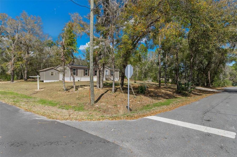 Natural landscape and outdoor views near  in Hernando (Image 27).