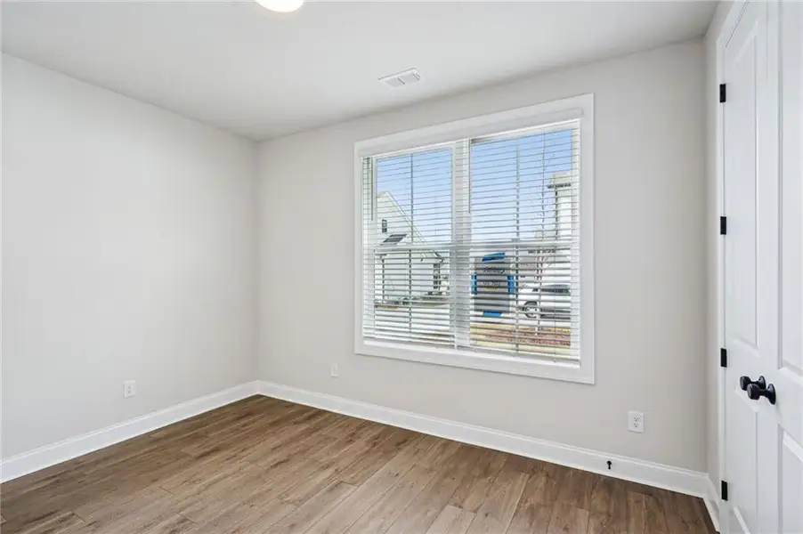 Spacious, unfurnished interior of a new home in Promenade at Sawnee Village, Cumming (Image 20).