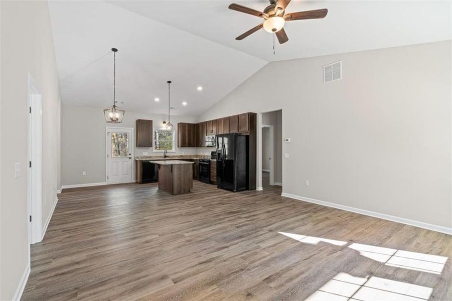Spacious, unfurnished interior of a new home in , Rockmart (Image 35).