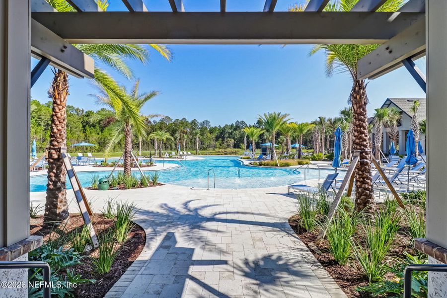 Community amenities in Tributary, Yulee (Image 41).