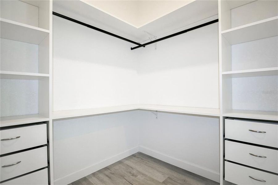 Image 43 of a home in .