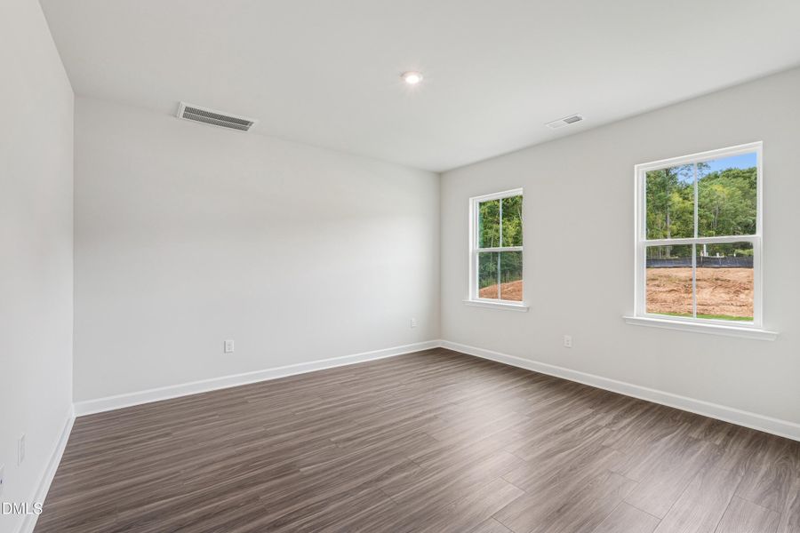 Mews at Holding Village 52_Den_10.10.25