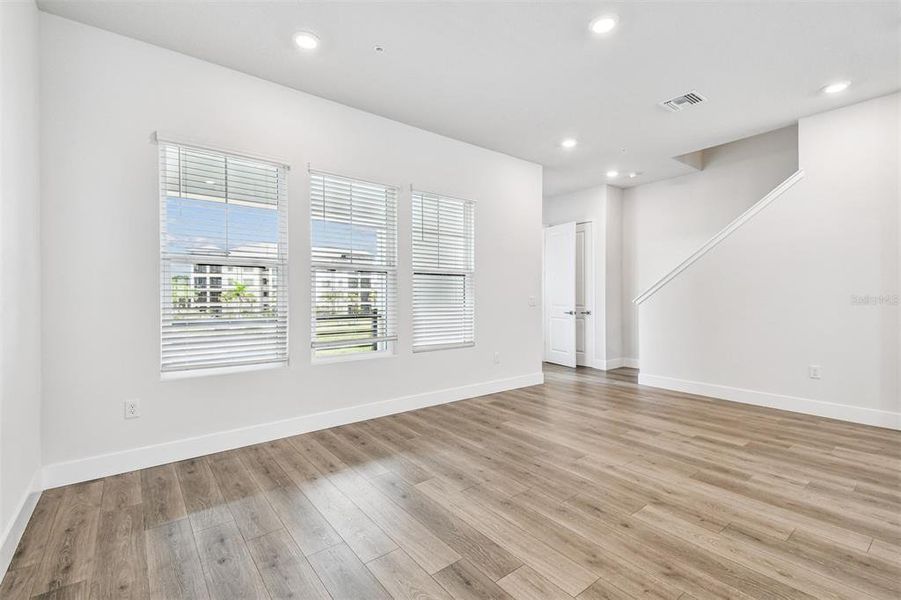 Spacious, unfurnished interior of a new home in , Sarasota (Image 35). Spacious, unfurnished interior of a new home in , Sarasota (Image 35).