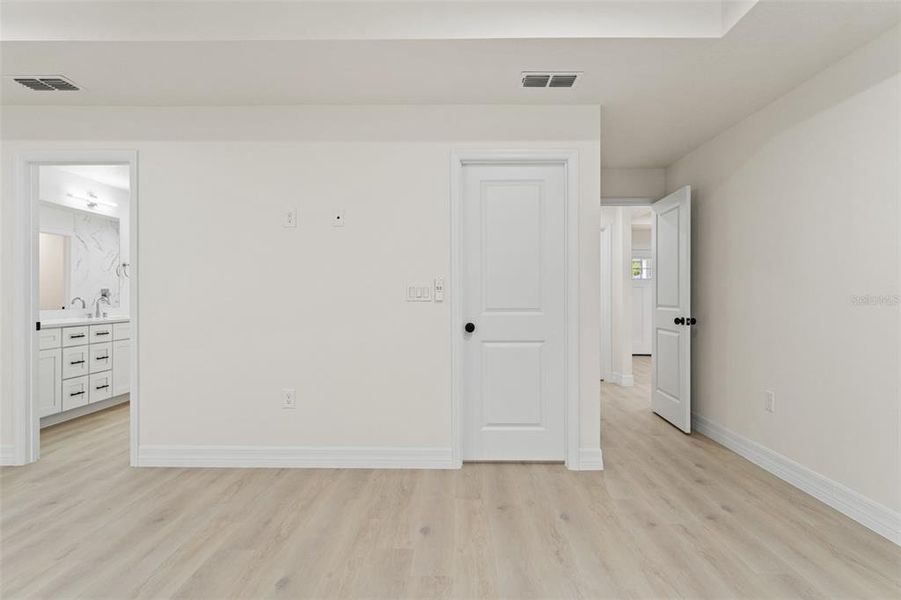 Spacious, unfurnished interior of a new home in , Brooksville (Image 45). Spacious, unfurnished interior of a new home in , Brooksville (Image 45).