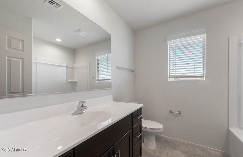 18 - Bathroom 18 - Bathroom