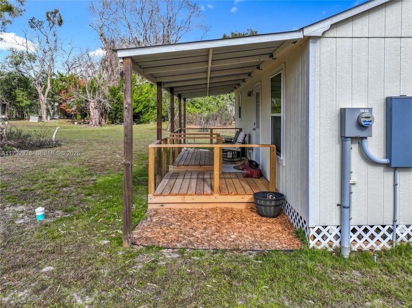 Exterior details and patio area of a home in , Gainesville (Image 28).
