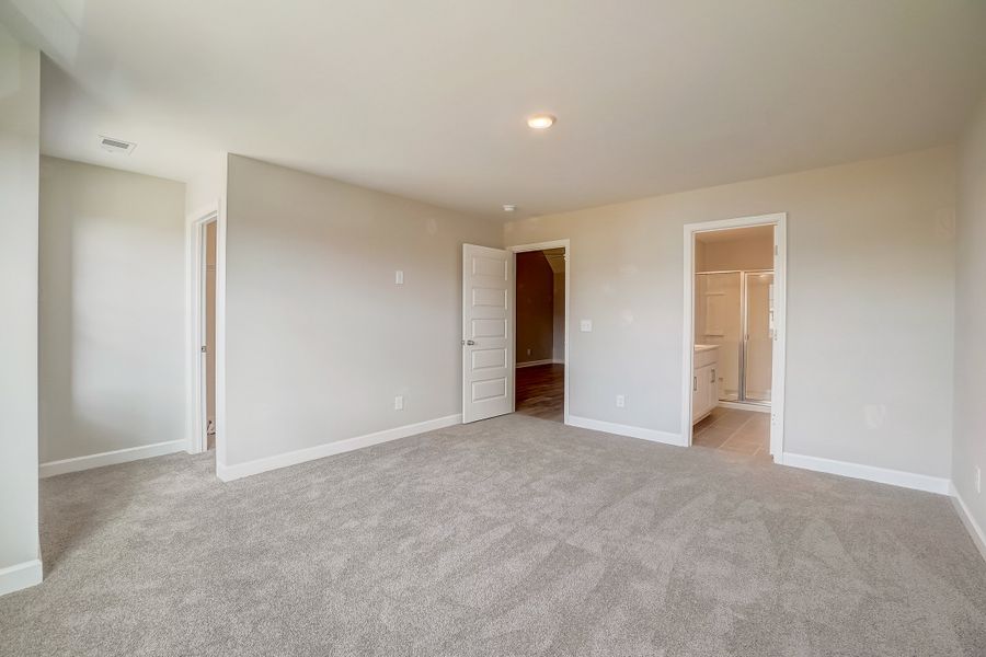 Representative unfurnished interior of a home built from the Tahoe by Parkside Builders in Anderson Park, Hendersonville (Image 51). Representative unfurnished interior of a home built from the Tahoe by Parkside Builders in Anderson Park, Hendersonville (Image 51).