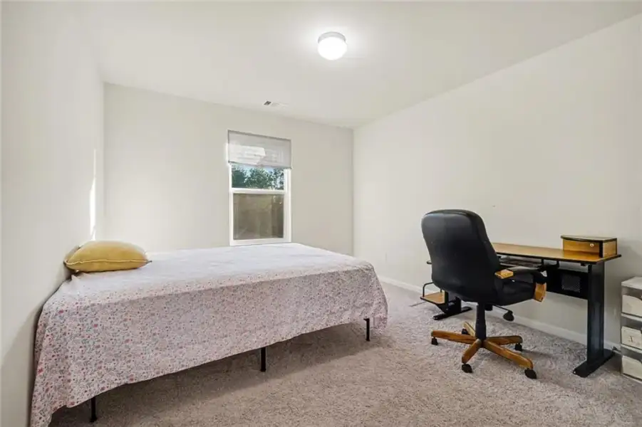 Furnished interior view inside a new home in , Dallas (Image 6).