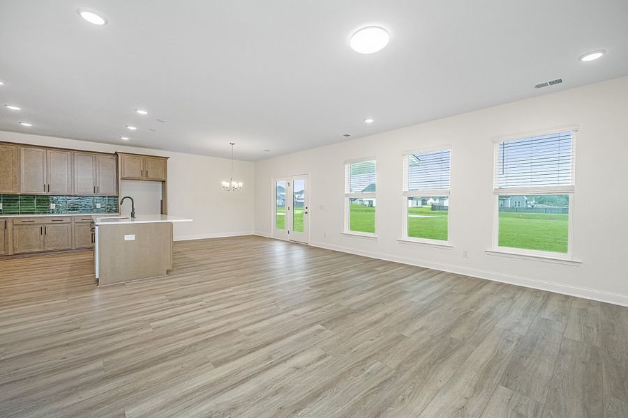 Spacious, unfurnished interior of a new home in Timothy Lakes, Ridgeville (Image 9).