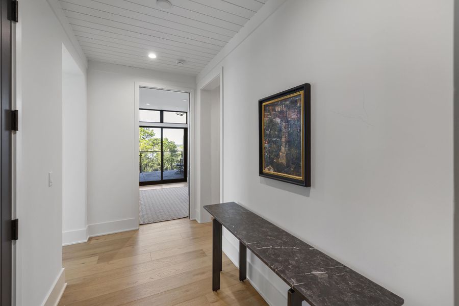 Furnished interior view inside a new home in , Kiawah Island (Image 29). Furnished interior view inside a new home in , Kiawah Island (Image 29).