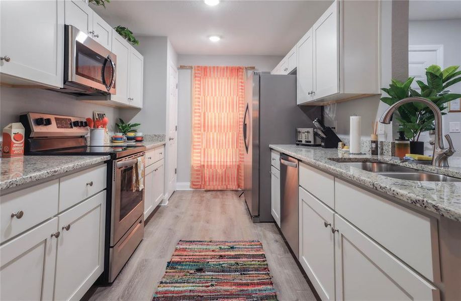 Furnished interior view inside a new home in , Lake Wales (Image 6).
