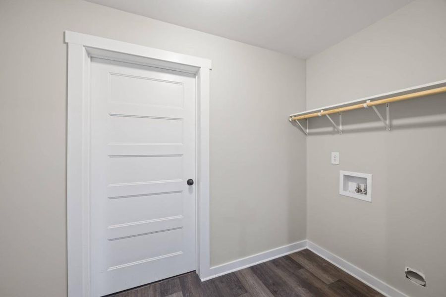 Spacious, unfurnished interior of a new home in , Lavonia (Image 24).