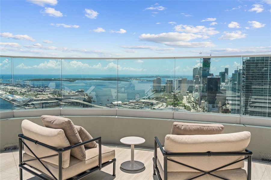 Condo located in Miami, FL showcasing its design and architecture (Image 45). Condo located in Miami, FL showcasing its design and architecture (Image 45).