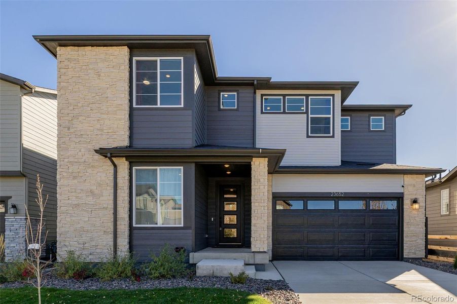 Exterior details and patio area of a home in , Aurora (Image 22).