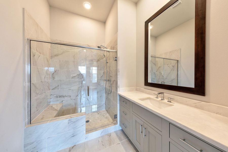 Furnished interior view inside a new home in Cottage Grove Lake, Houston (Image 1).