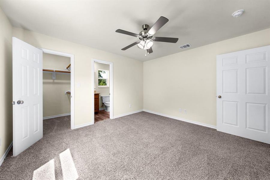 Spacious, unfurnished interior of a new home in , West Tawakoni (Image 8). Spacious, unfurnished interior of a new home in , West Tawakoni (Image 8).