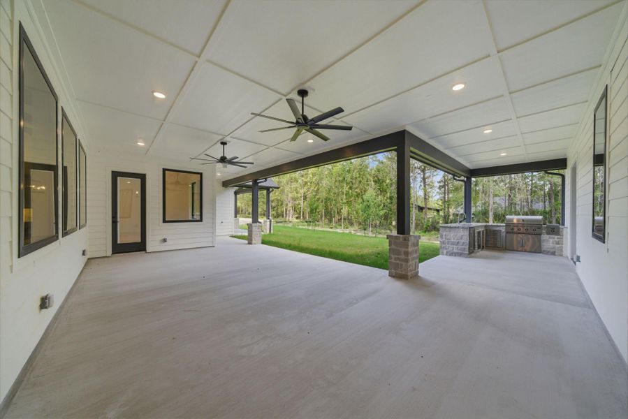 Exterior details and patio area of a home in , Montgomery (Image 3).