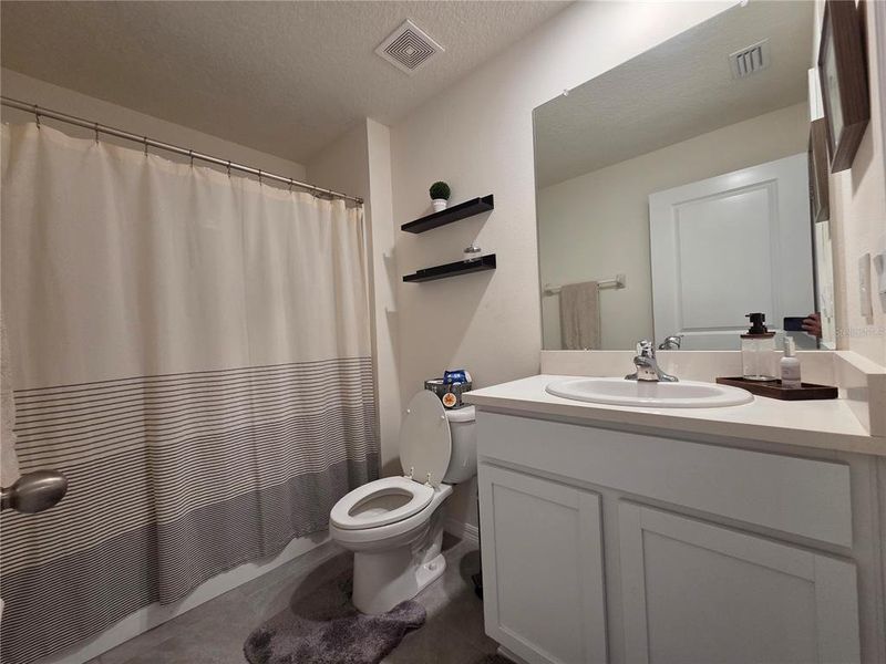 Furnished interior view inside a new home in Hernando County Spot Lots, Spring Hill (Image 7).