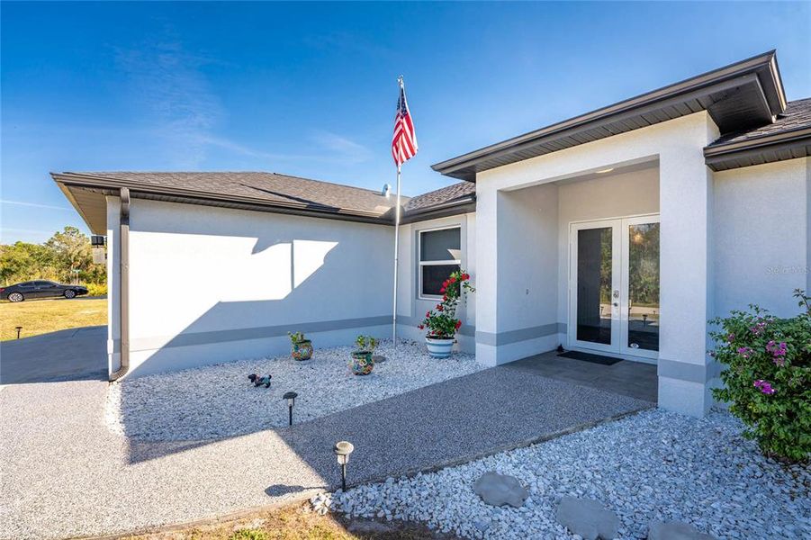 Exterior details and patio area of a home in , Punta Gorda (Image 36).
