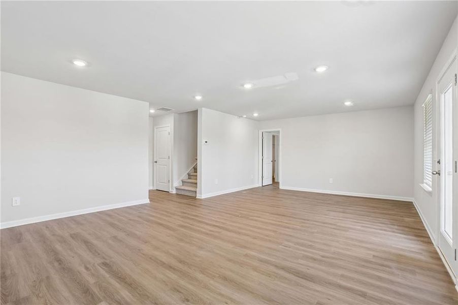 Spacious, unfurnished interior of a new home in Ivey Township, Dallas (Image 58). Spacious, unfurnished interior of a new home in Ivey Township, Dallas (Image 58).