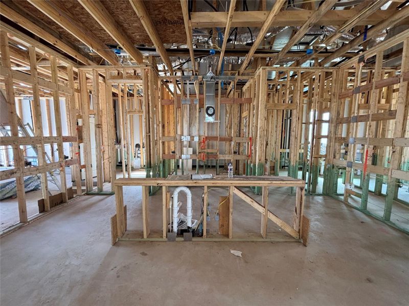 Spacious, unfurnished interior of a new home in Berry Creek Highlands, Georgetown (Image 20).