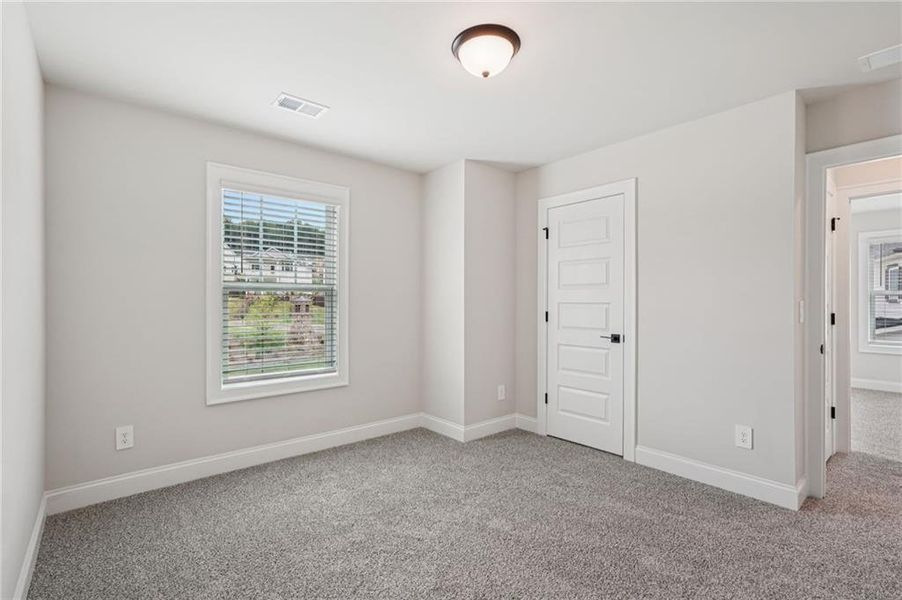 Spacious, unfurnished interior of a new home in Hemingway - Reserve Series, Cumming (Image 43).