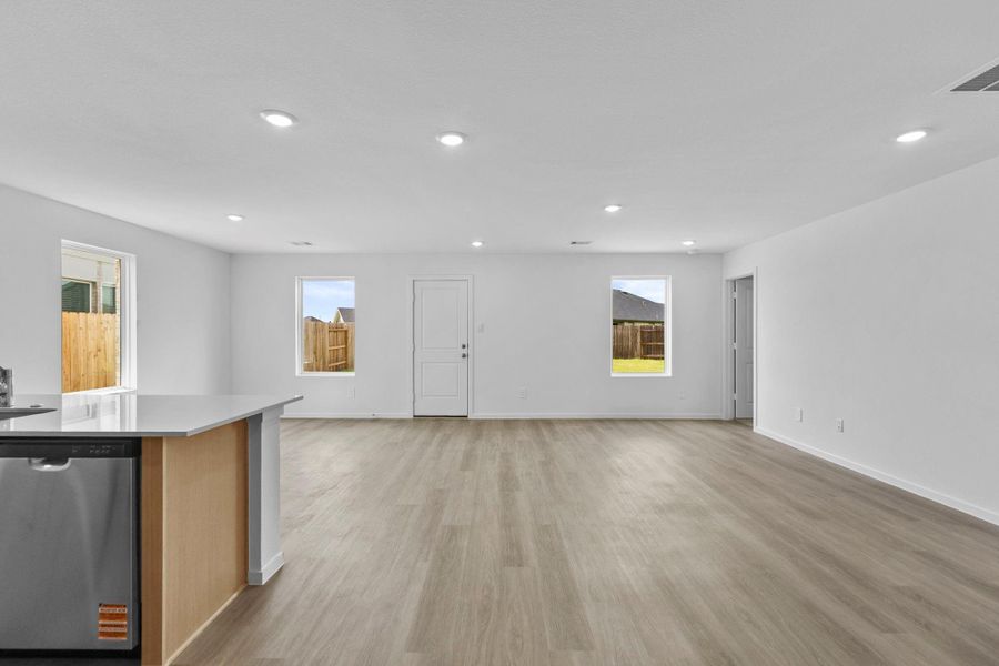 Spacious, unfurnished interior of a new home in Cypress Green, Hockley (Image 12).