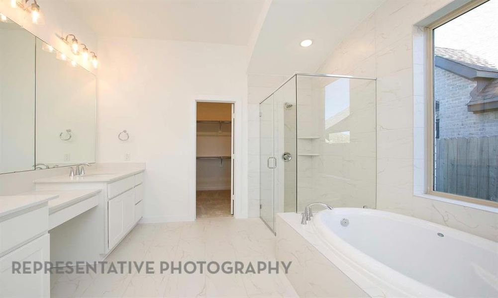 Furnished interior view inside a new home in Star Trail, Prosper (Image 8).