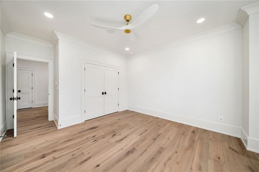 Spacious, unfurnished interior of a new home in , Alpharetta (Image 70).