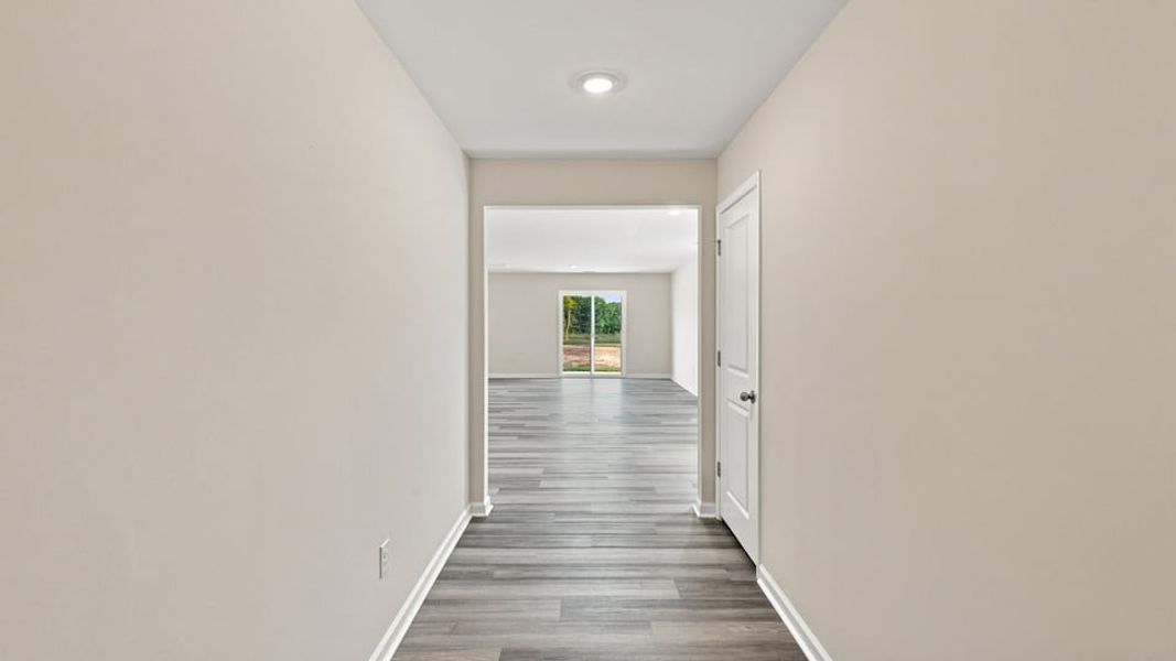Spacious, unfurnished interior of a new home in Harrier Point, Woodruff (Image 16).