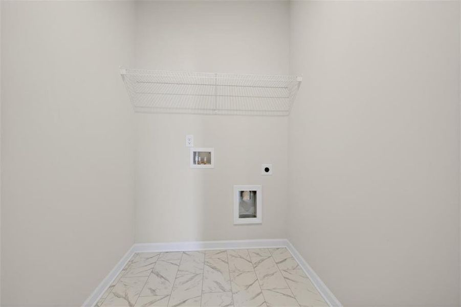 Spacious, unfurnished interior of a new home in Roxeywood Park, Winder (Image 17).