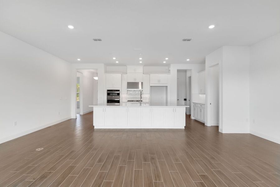 Representative unfurnished interior of a home built from the Ambra by Taylor Morrison in Esplanade at Center Lake Ranch, St. Cloud (Image 26).