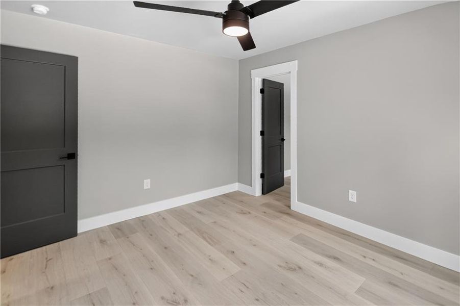Spacious, unfurnished interior of a new home in , Stone Mountain (Image 120). Spacious, unfurnished interior of a new home in , Stone Mountain (Image 120).