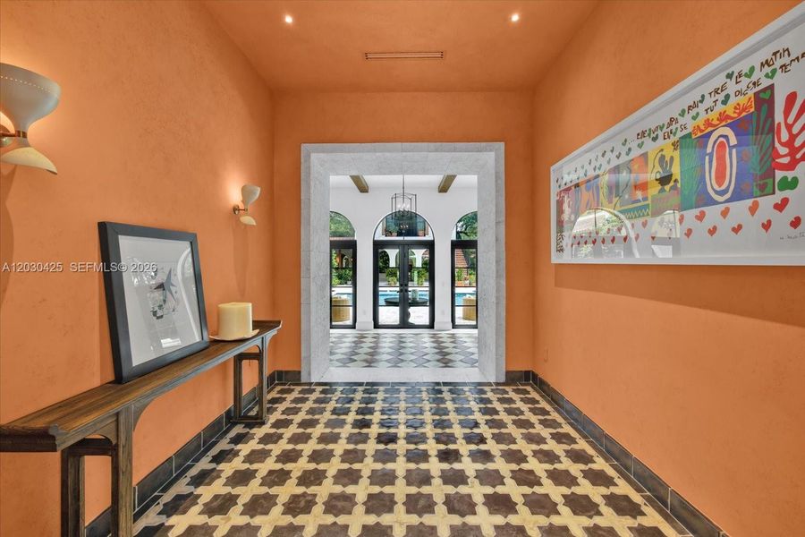 Community amenities in , Coral Gables (Image 31). Community amenities in , Coral Gables (Image 31).