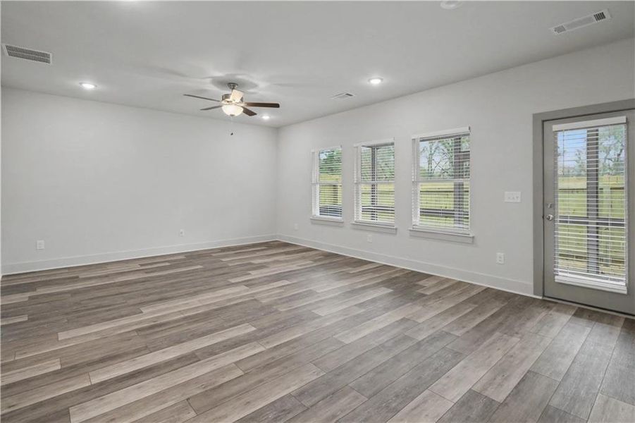 Spacious, unfurnished interior of a new home in , Norcross (Image 13).