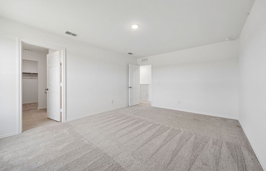 Representative unfurnished interior of a home built from the Frio by Centex in Ashford Crossing, Princeton (Image 28).
