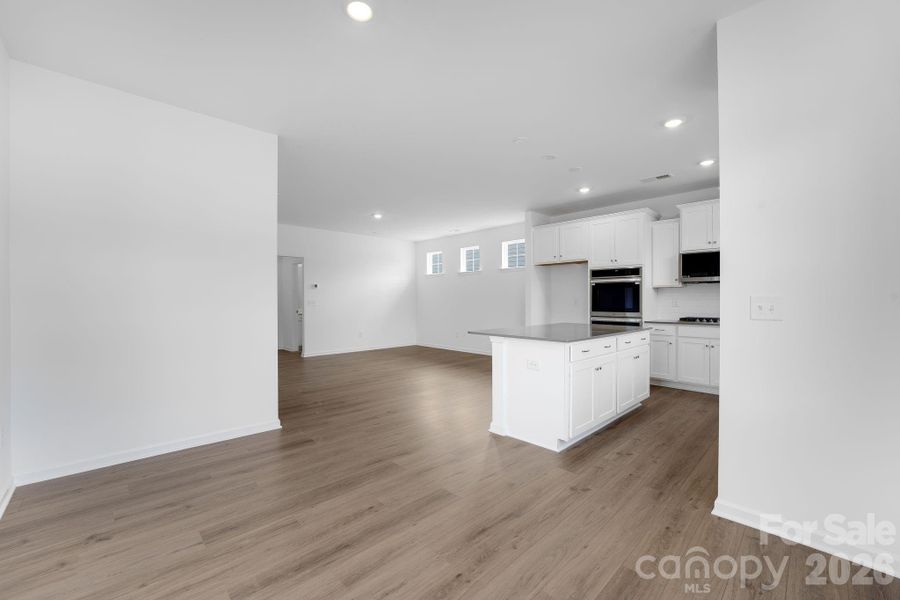 Spacious, unfurnished interior of a new home in Roselyn, Lancaster (Image 18). Spacious, unfurnished interior of a new home in Roselyn, Lancaster (Image 18).
