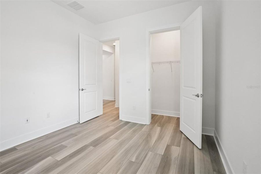 Spacious, unfurnished interior of a new home in Eagles Cove at Mirada, San Antonio (Image 28).