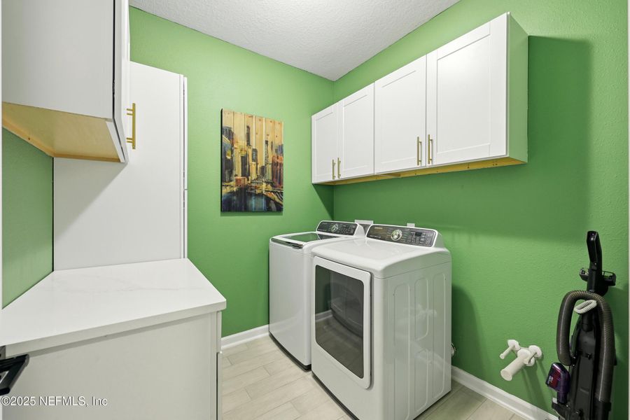 Furnished interior view inside a new home in Silver Landing at SilverLeaf, St. Augustine (Image 34).